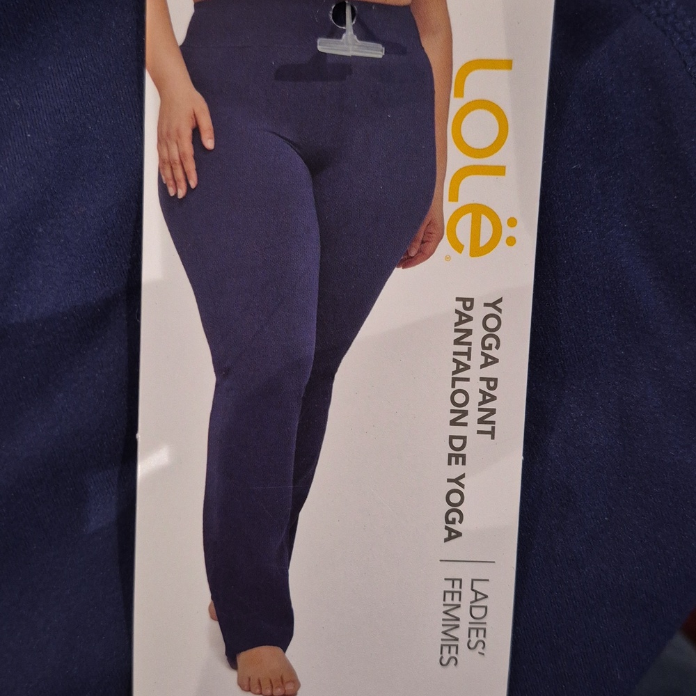 XL: 💙 LOLE Full length Flared Yoga Pants